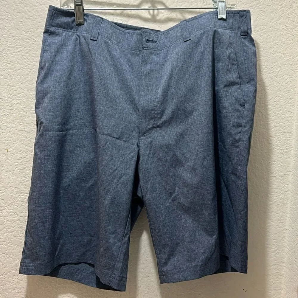 BEN HOGAN SHORTS men’s size 36 Blue